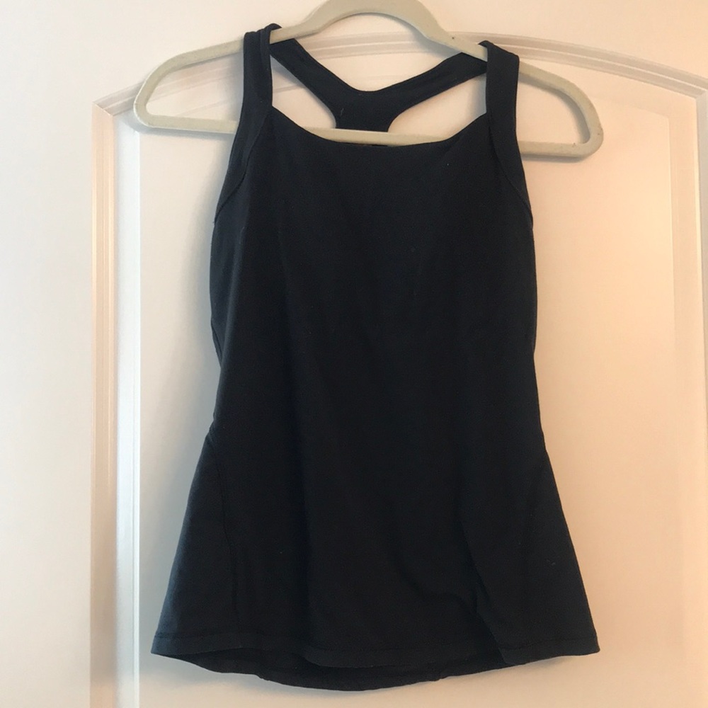 Lucy athletic shirt